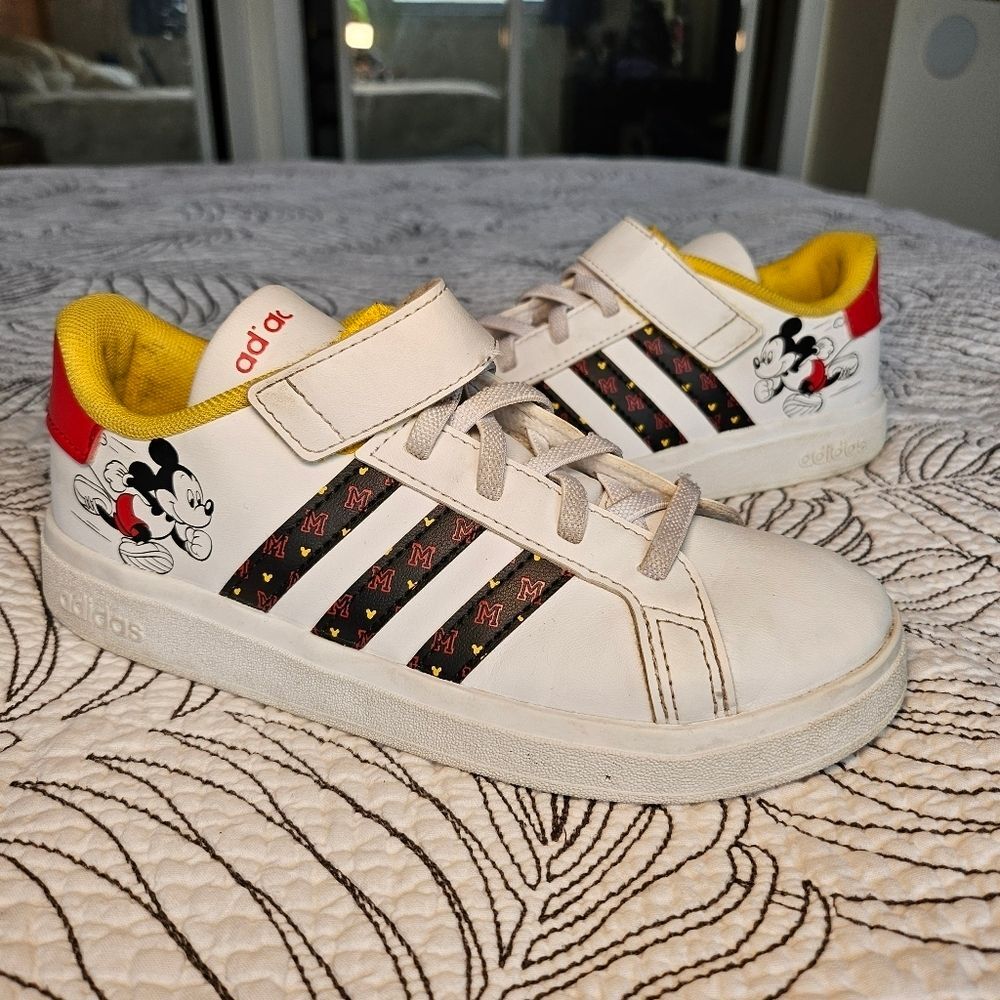 VGUC Adidas Disney Grand Court Mickey Mouse Velcro Sneakers Kids 2